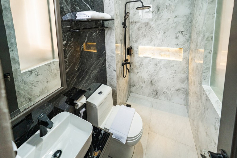 Bathroom, Casa De Zea by AKA, Sleman
