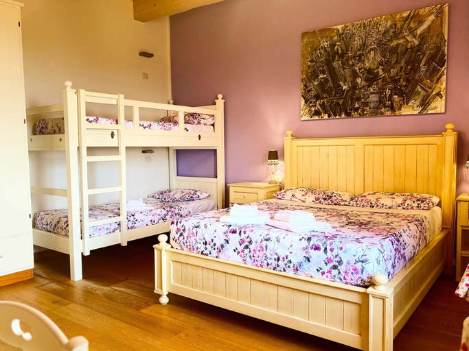 Room 4, NonnaNara, Grosseto