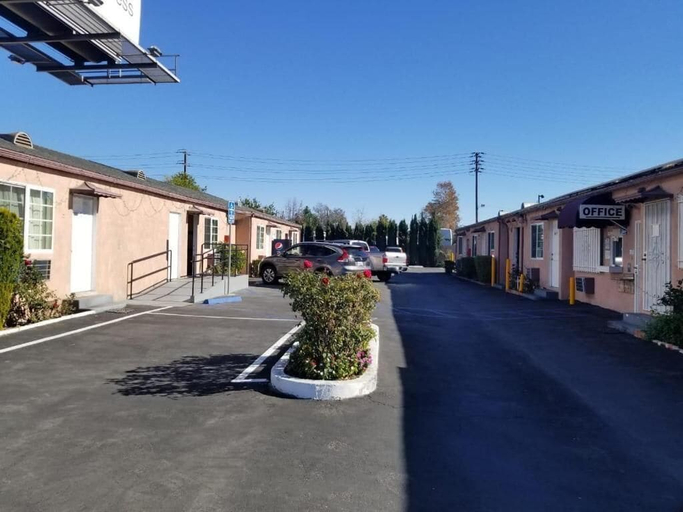 Exterior & Views 2, CINEMA MOTEL, Los Angeles