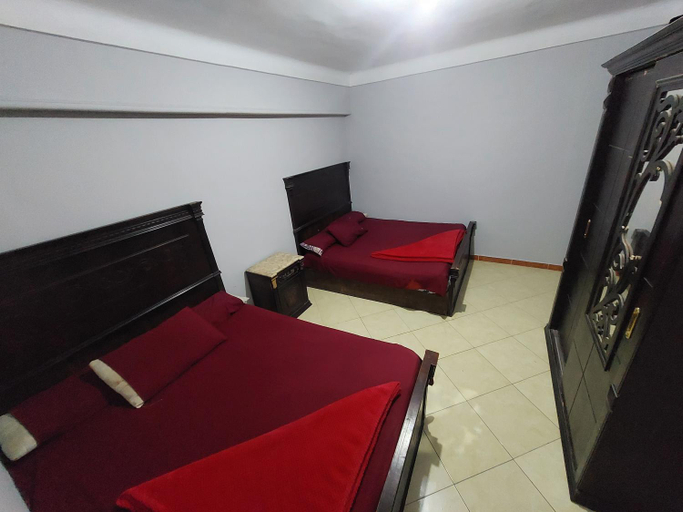 Others 2, Luxury sea view apartment, Al-Muntazah
