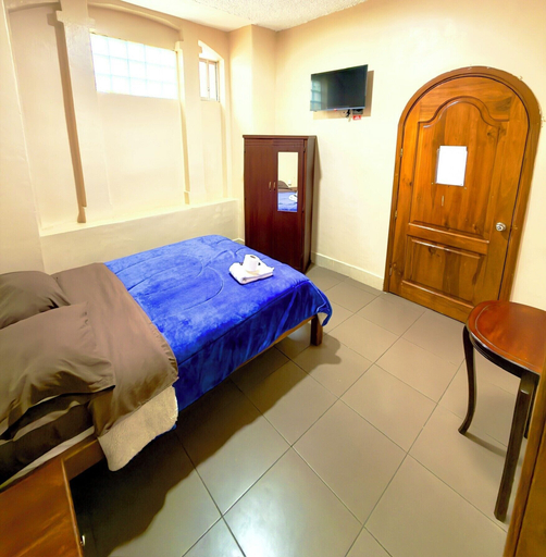 Room 4, Travel House Quito, Quito