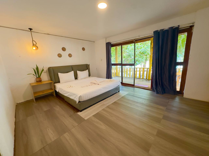 Bedroom 2, Koh Rong Beach Hostel and Bungalow, Sihanoukville