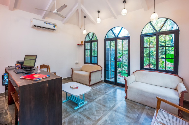 Public Area 3, Arambol Sweet Lake Resort, North Goa