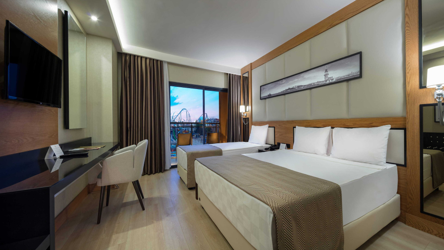 Bedroom 4, Aydinbey Queen's Palace & Spa - Ultra All Inclusive, Serik