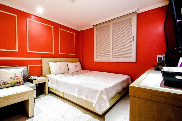 Bedroom 4, Konkuk University Tiara, Gwang-jin