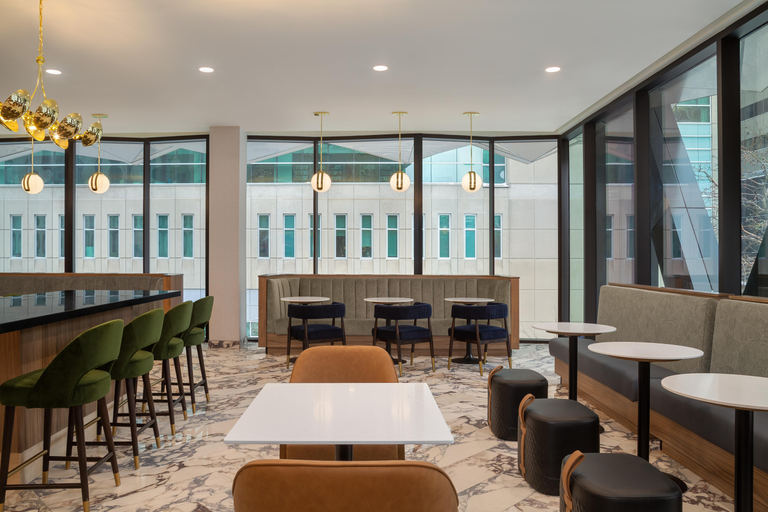 Food & Drinks 3, Hampton Inn By Hilton Calgary Downtown, Division No. 6