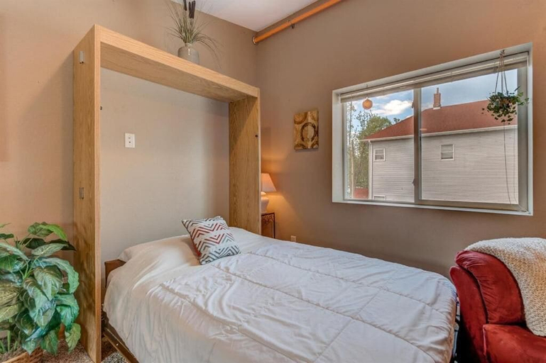 Room 3, Lumberyard Lofts, Pepin