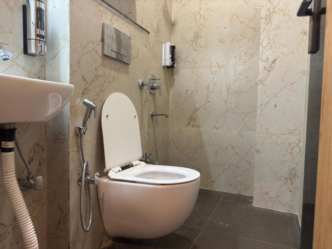 Bathroom 4, The Vrind Orchid, Mathura
