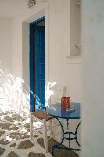 Others 5, Adelfia Studios, South Aegean