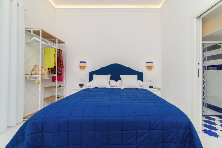 Room 4, YourHome - Casa Giulia, Salerno