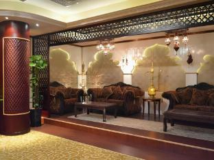 Others 3, Phoenix Hotel, Dubai