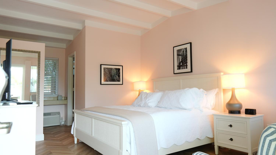 2, The Palm Rose, Palm Beach