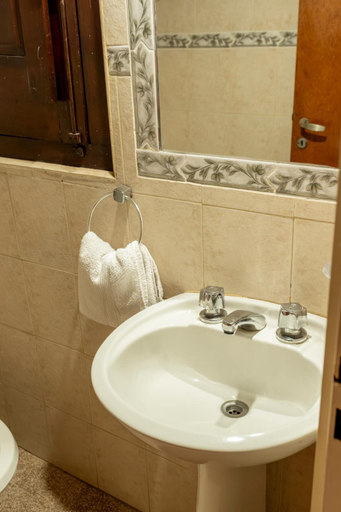 Bathroom 2, Cabanas Lorelei, Calamuchita