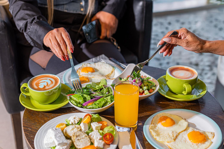 Food & Drinks 3, Desert Iris Hotel