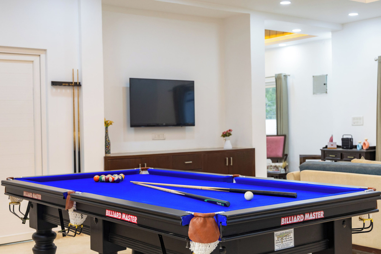 Game room 3, Alaya Stays Ratikara Ullaas 2BHK Pool, Faridabad
