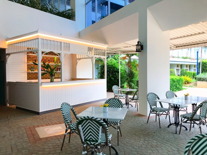 Food & Drinks 5, Seapine Beach Golf and Resort Hua Hin, Hua Hin