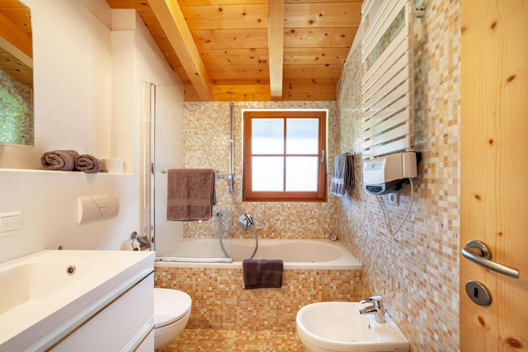 Bathroom, Bergchalet Refugium Martius, Bolzano