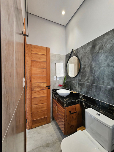 Bathroom 3, Residencial Tucanos, Itacaré
