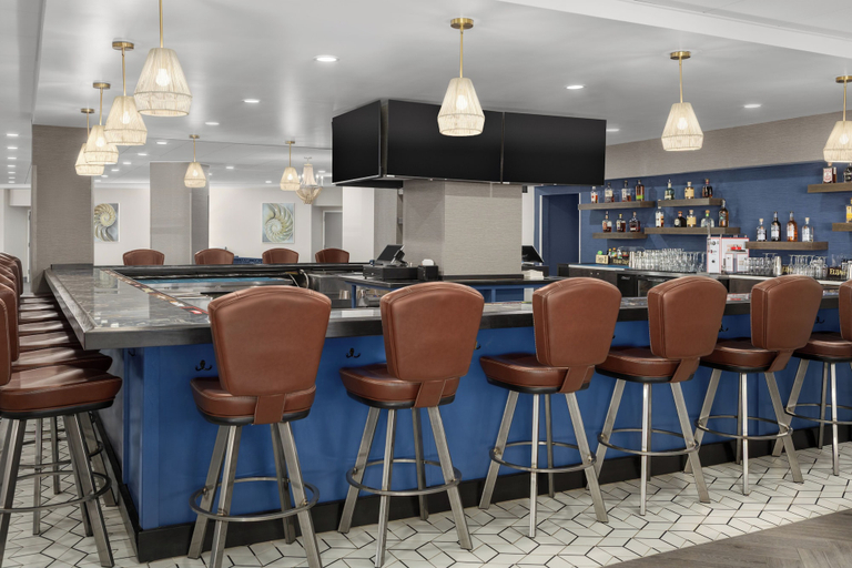 Food & Drinks 5, DoubleTree by Hilton Salisbury, Wicomico