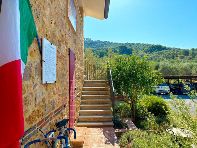 Property grounds, NonnaNara, Grosseto