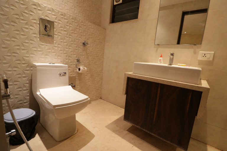 Bathroom 4, EENNRA GUEST HOUSE, Malda, Maldah