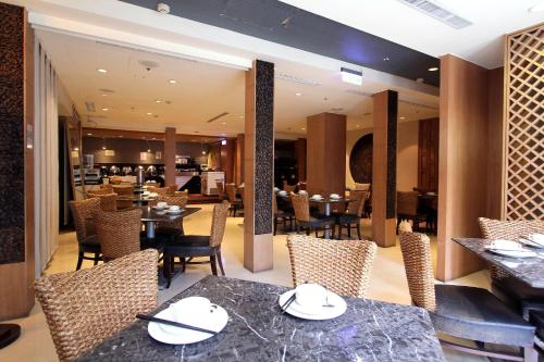 Food & Drinks 4, Shan Yue Resort, Taipei City