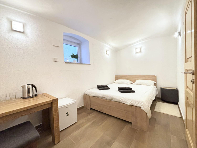 Bedroom 1, Hotel Siska, Ljubljana