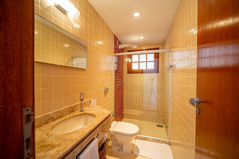 Bathroom 4, Cf07 Casa churrasqueira 5 min da praia, Cabo Frio