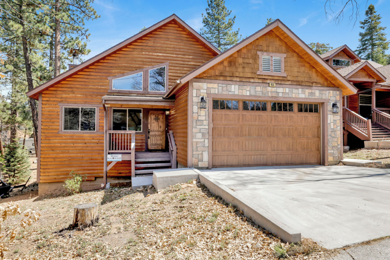 Exterior & Views 2, Alpine Chalet #1840, San Bernardino