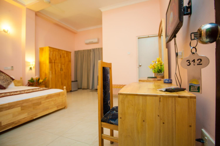 Bedroom 4, Navro Beach Resort, Panadura
