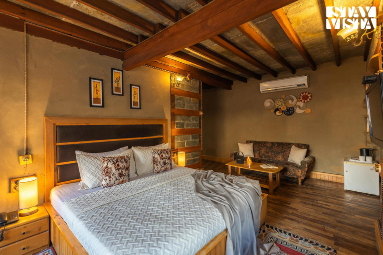 Bedroom 2, StayVista at Bloom @ The Manor, Kullu