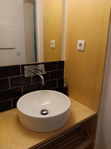 Bathroom, Porto Centro Station, Porto