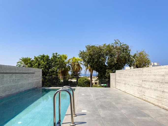 Pool 2, Sunset Park Villa