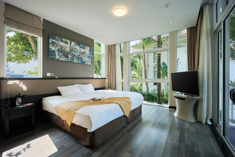 Room 2, Queens Flower Village Danang, Da Nang