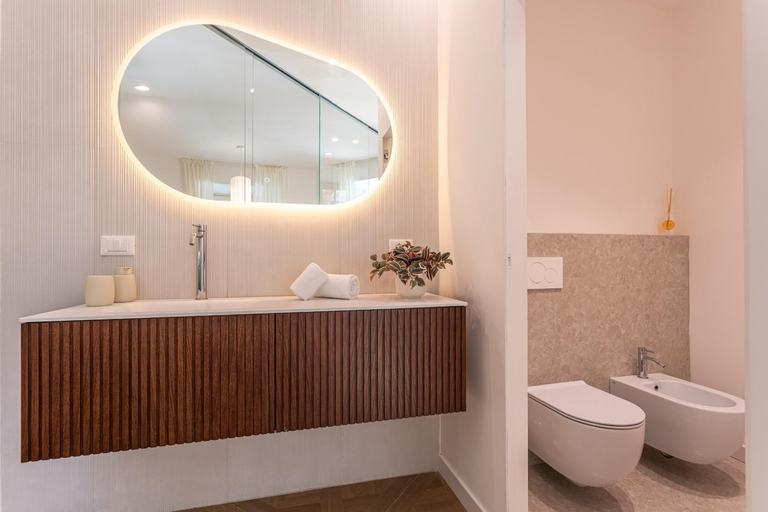 Bathroom 2, Apartment near the Vatican, Rome