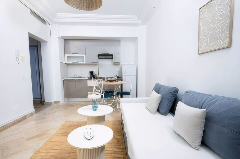 Room 5, sandra 8, La Marsa