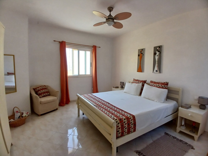 Bedroom 2, The Yellow Flat - Sea View