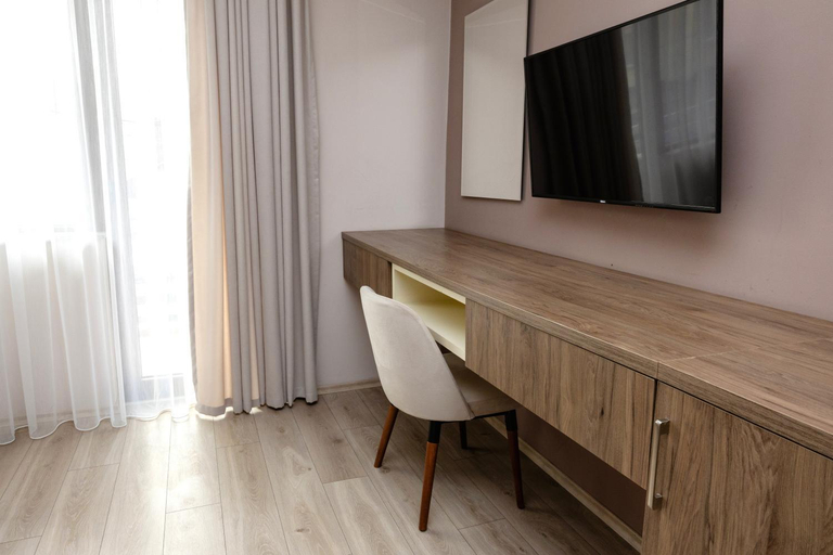 Others 4, ZARO Apartments