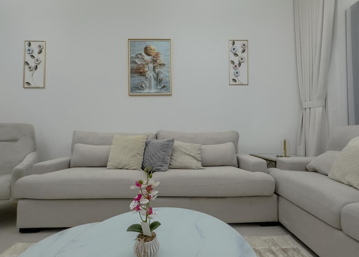 Living area 4, liwan 2, Dubai