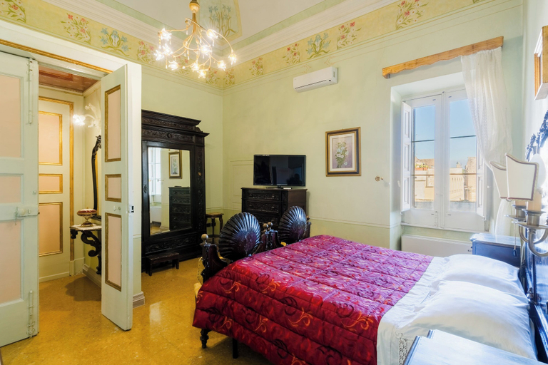 Bedroom 3, Palazzo De Castro, Lecce
