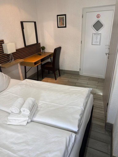 Bedroom 4, Hotel Rhein INN, Ahrweiler