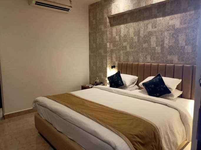 Bedroom 4, Grand Continent Hotel Gachibowli, US Consulate, Hyderabad