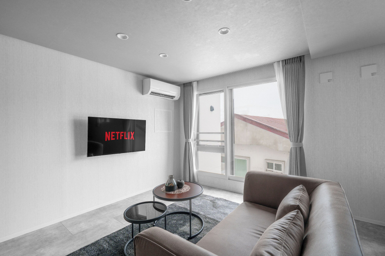 Living area 4, GRAN HILLS, Chitose