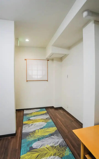 Living area, meisei nihonya, Osaka