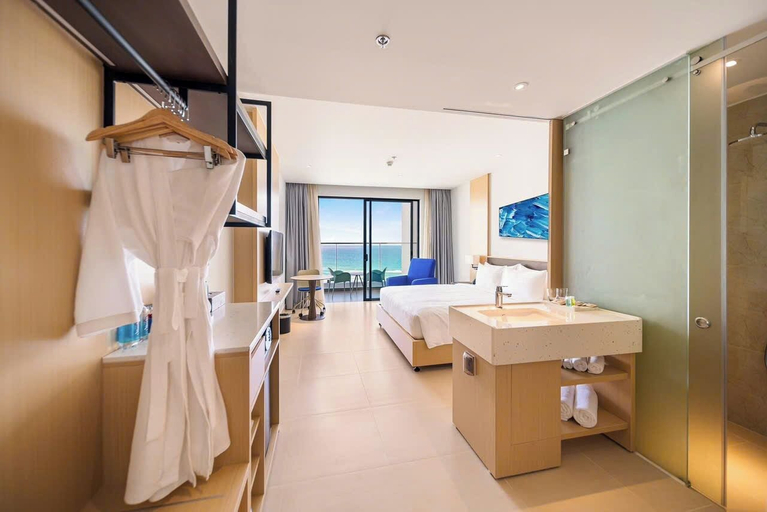 Bathroom 4, THE ARENA CAM RANH, Cam Lâm