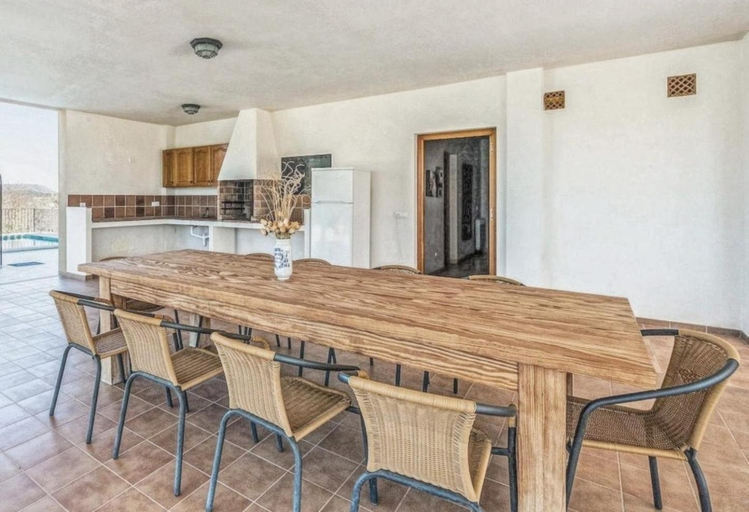 Others 5, House in Majorca with Pool and Mountain Views, Baleares
