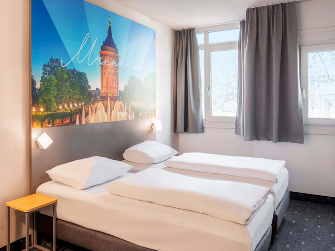 Bedroom 3, B&B HOTEL Mannheim-City, Mannheim