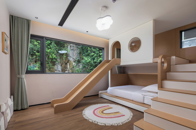 Bedroom 3, Dyed Mount Boutique Hotel, Guilin