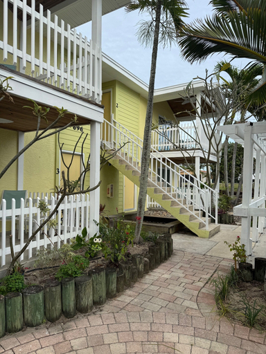 Property grounds 2, Penguins on the Beach Resorts 8, Brevard