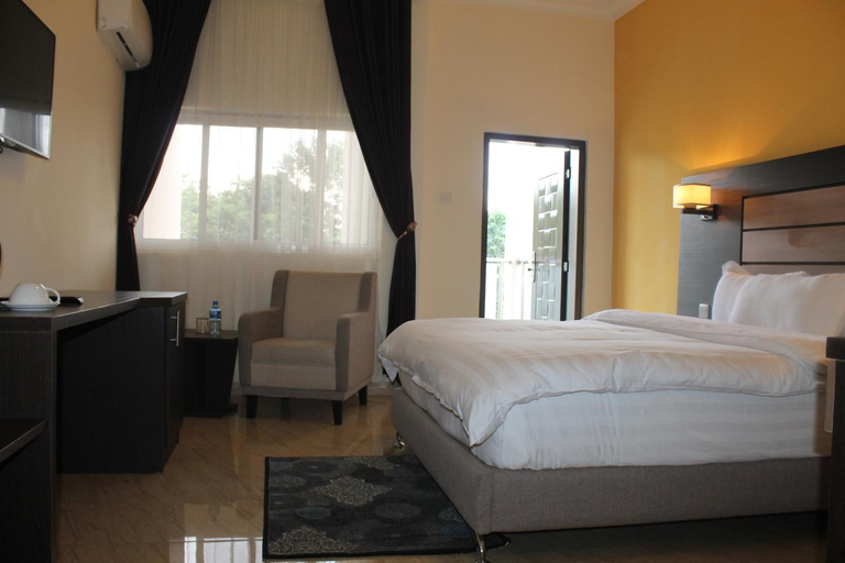Others 2, CONSORT Luxury Suites, AbujaMun